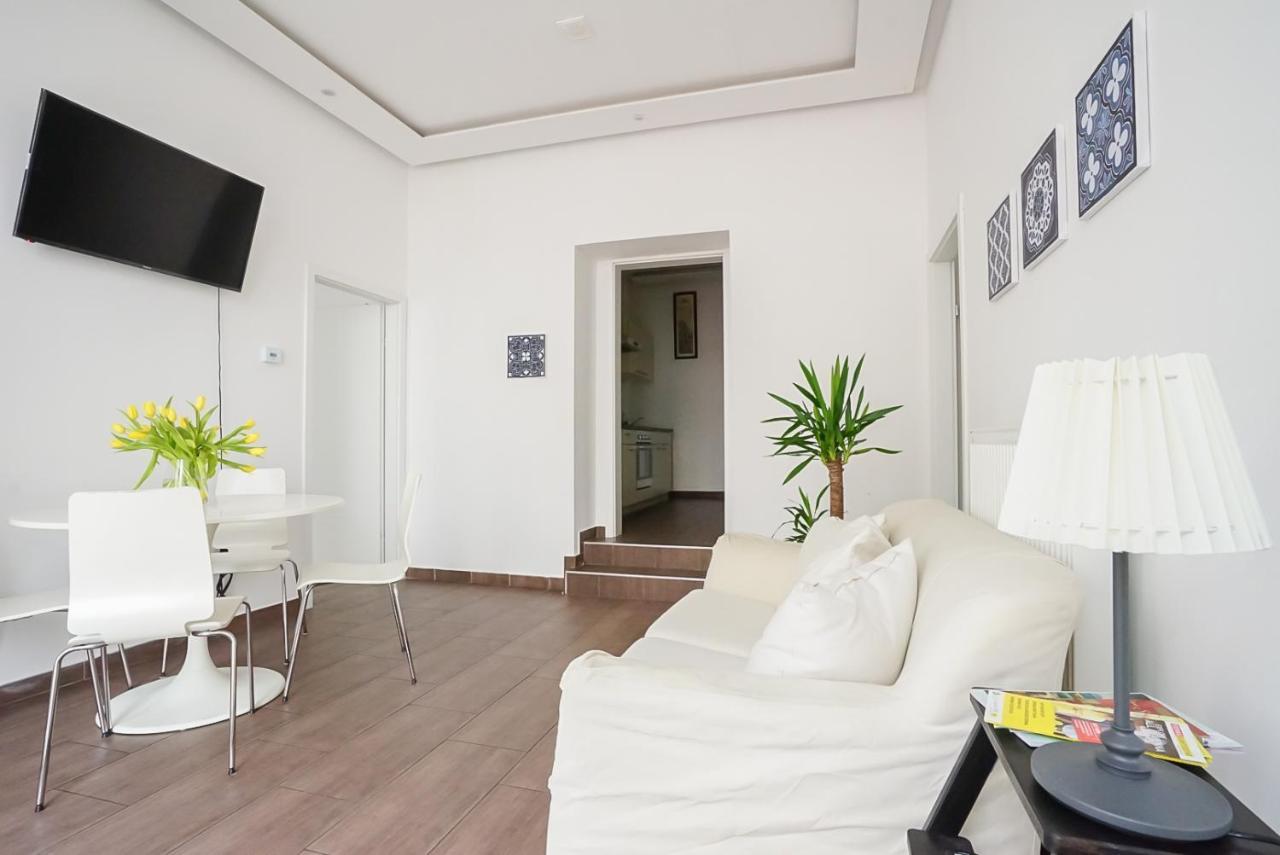 Wonderful Big Apartment Near Yppen Market Виена Екстериор снимка