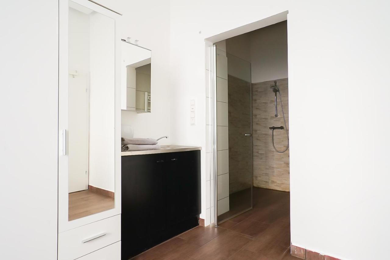 Wonderful Big Apartment Near Yppen Market Виена Екстериор снимка