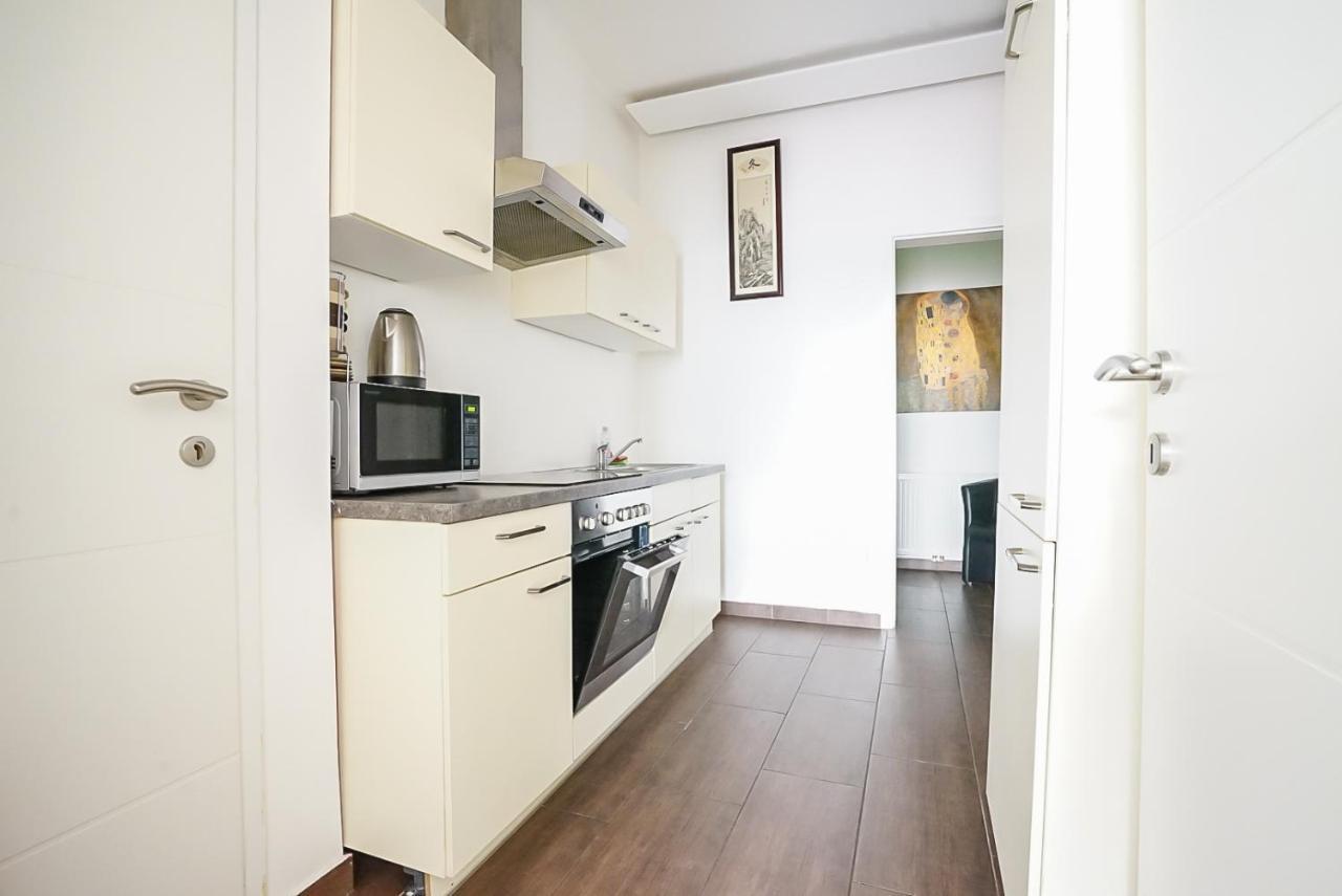 Wonderful Big Apartment Near Yppen Market Виена Екстериор снимка